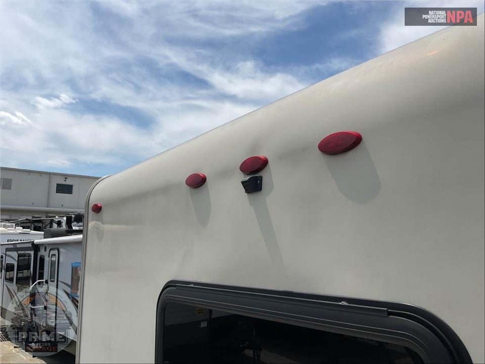 2017 Thor Motor Coach M-29FE E450-V10 - FREEDOM ELITE SERIES — фото 63
