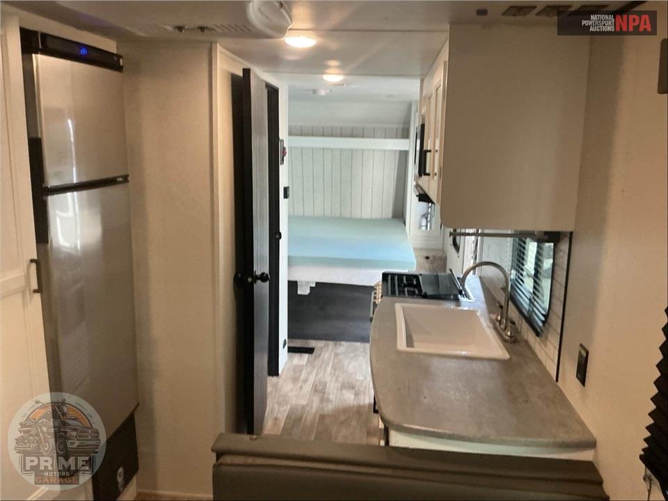 2023 Keystone Rv M-20 RDN - HIDEOUT SERIES — фото 8