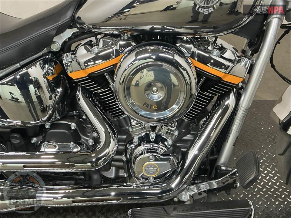 2025 Harley-Davidson FLSTFI SOFTAIL FAT BOY GRAY GHOST — фото 6