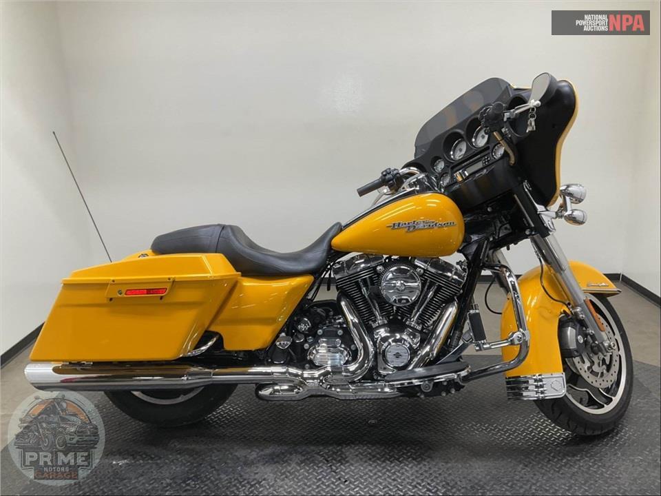 2013 HARLEY-DAVIDSON FLHX STREET GLIDE