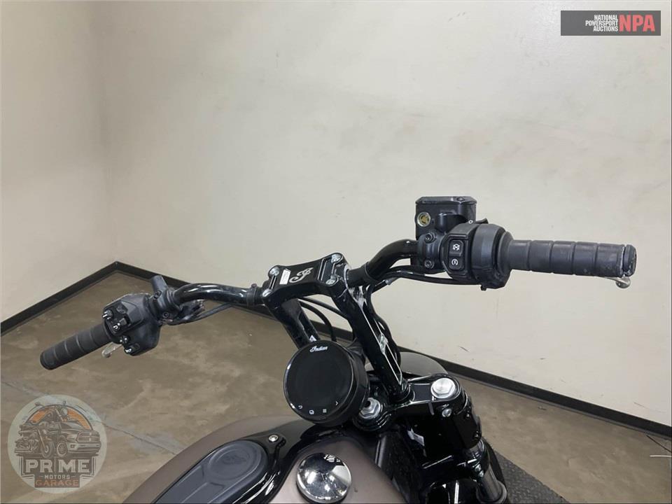 2025 Indian Motorcycle SPORT SCOUT LIMITED WITH TECHOLOGY PACKAGE (COLOR) — фото 17