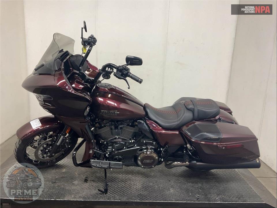 2024 Harley-Davidson FLTRXSE CVO ROAD GLIDE — фото 3