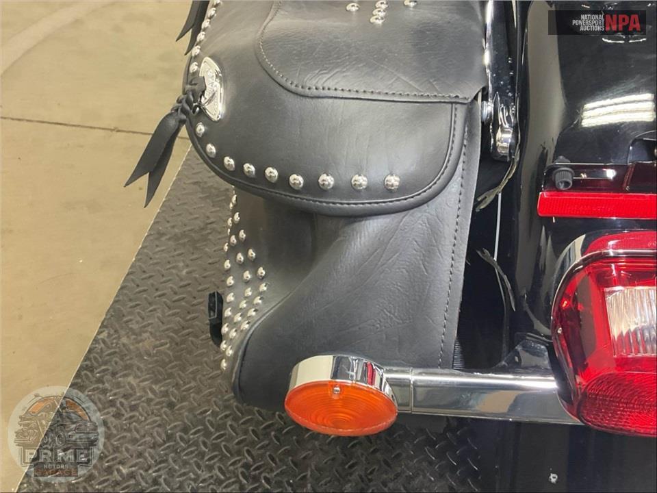 2015 Harley-Davidson FLSTC HERITAGE SOFTAIL CLASSIC — фото 22