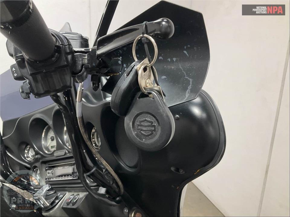 2009 Harley-Davidson FLHX STREET GLIDE — фото 12