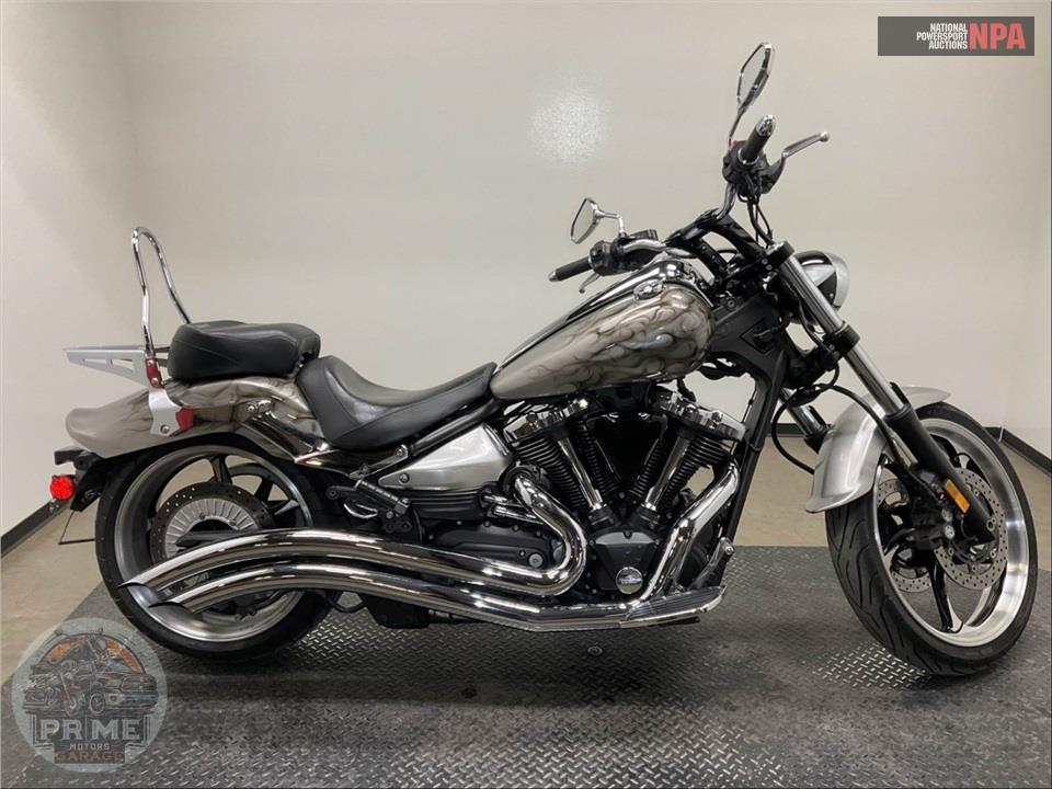 2009 Yamaha XV19CYS/C RAIDER SIL/FLMS — фото 1
