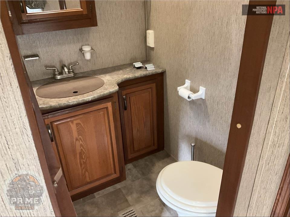 2015 Palomino By Forest River M-33RETS - SABRE FIFTH WHEEL SERIES — фото 14