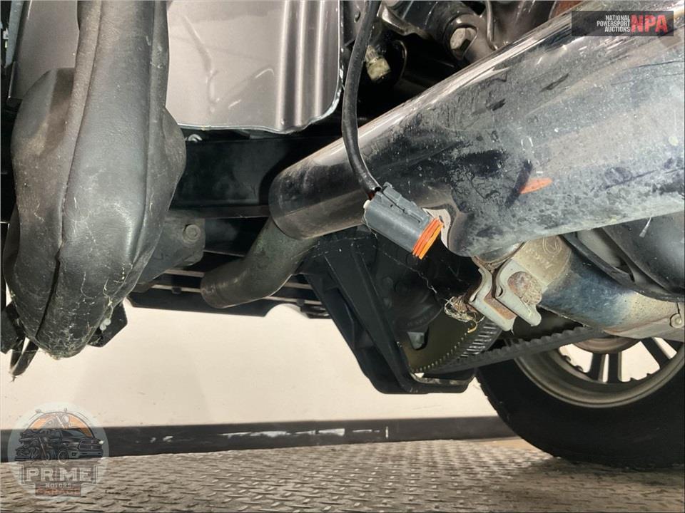 2009 Harley-Davidson FLHTCUTG TRIGLIDE ULTRA CLASSIC — фото 10