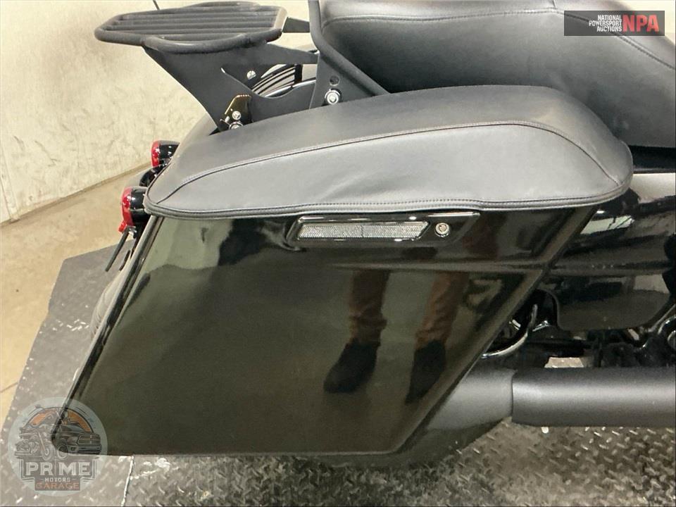 2018 Harley-Davidson FLTRXS ROAD GLIDE SPECIAL — фото 29