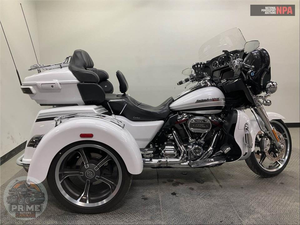 2020 Harley-Davidson FLHTCUTGSE CVO TRI GLIDE — фото 1