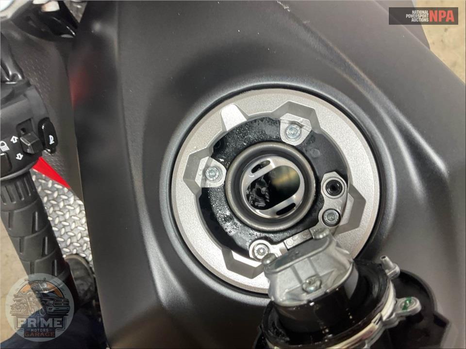 2025 Kawasaki EX500GSFAL NINJA 500 RED METALLIC (ABS) — фото 12