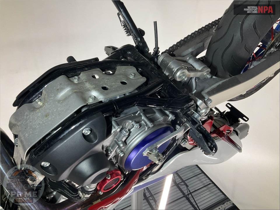 2023 Suzuki DR-Z400SMM3 — фото 11