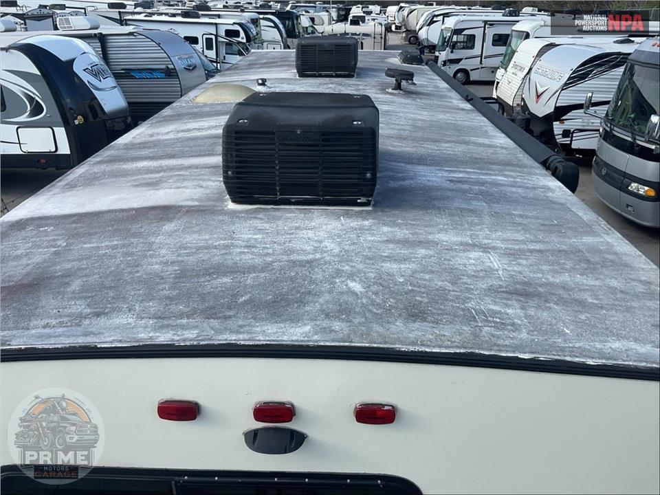 2017 Keystone Rv M-29 FK - SPRINTER CAMPFIRE EDITION SERIES — фото 38