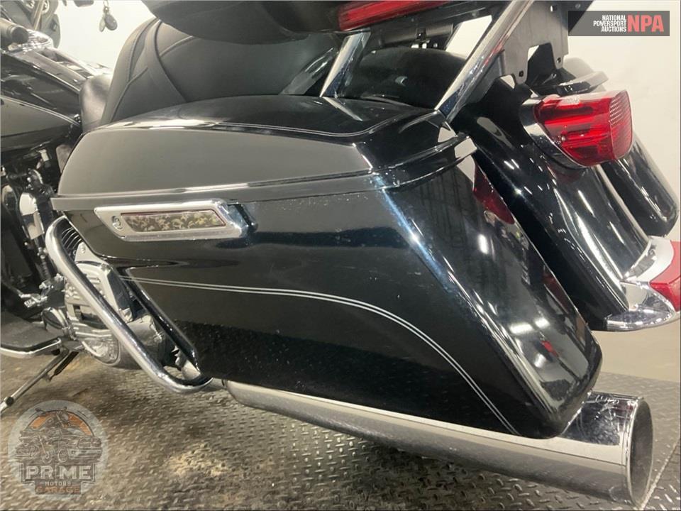 2014 Harley-Davidson FLHTCU ULTRA CLASSIC ELECTRA GLIDE — фото 20