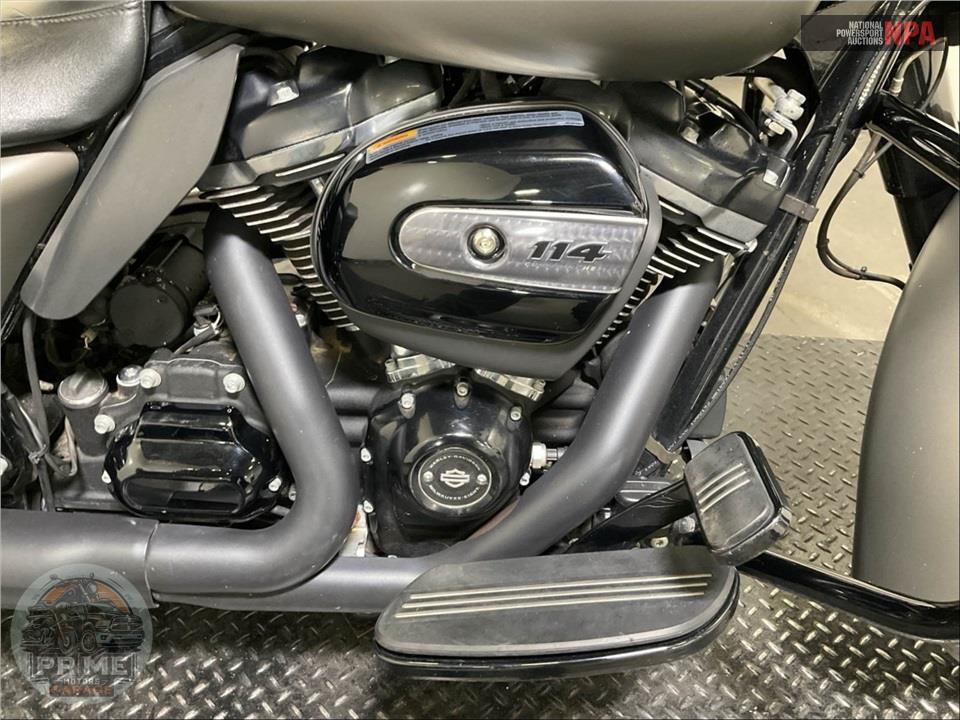 2019 Harley-Davidson FLHXS STREET GLIDE SPECIAL — фото 6