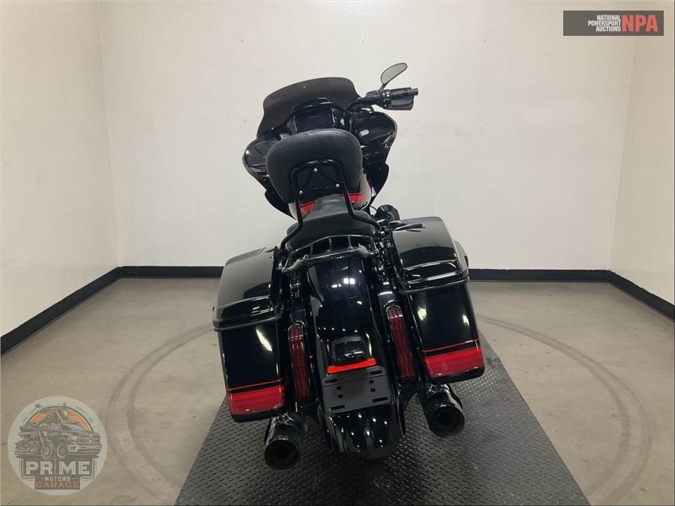 2021 Harley-Davidson FLTRXSE CVO ROAD GLIDE — фото 4
