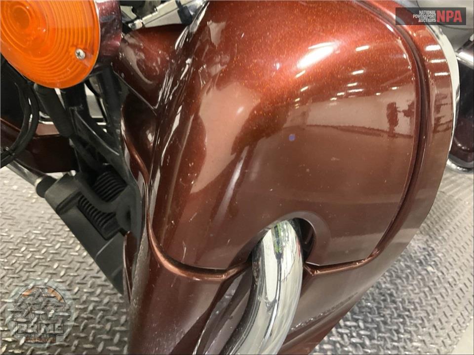 2011 Harley-Davidson FLHTK ELECTRA GLIDE UL LI — фото 33