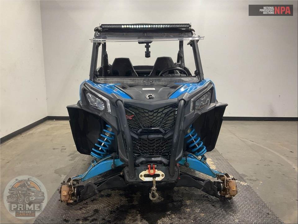 2019 Can-Am MAVERICK SPORT X RC 1000R — фото 2