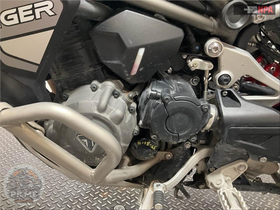 2023 Triumph TIGER 1200 GT EXPLORER — фото 7
