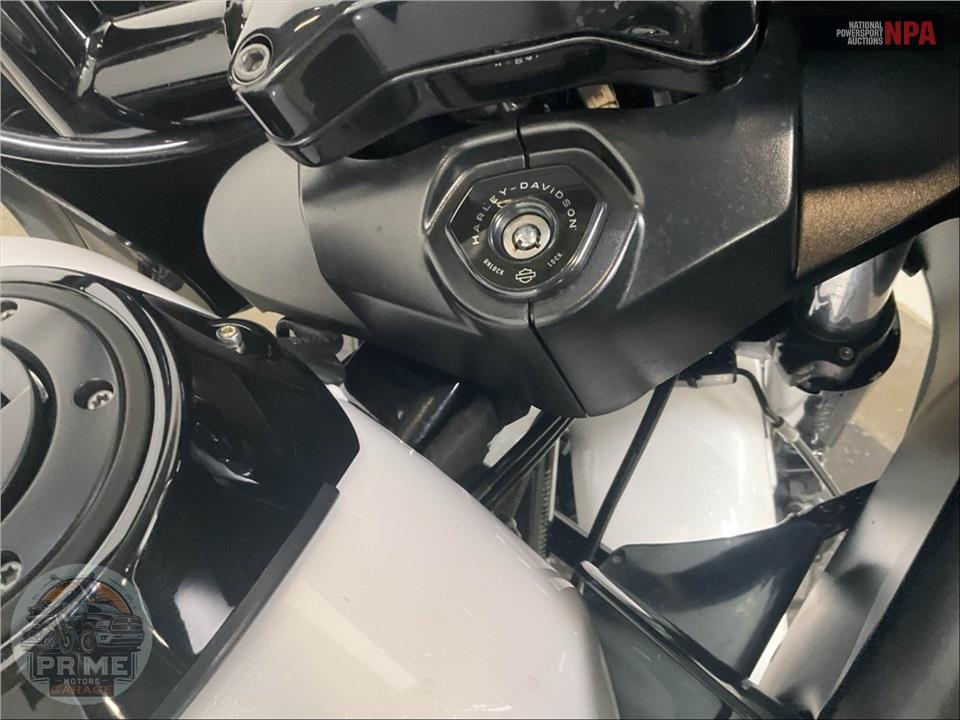 2025 Harley-Davidson FLTRX ROAD GLIDE — фото 13