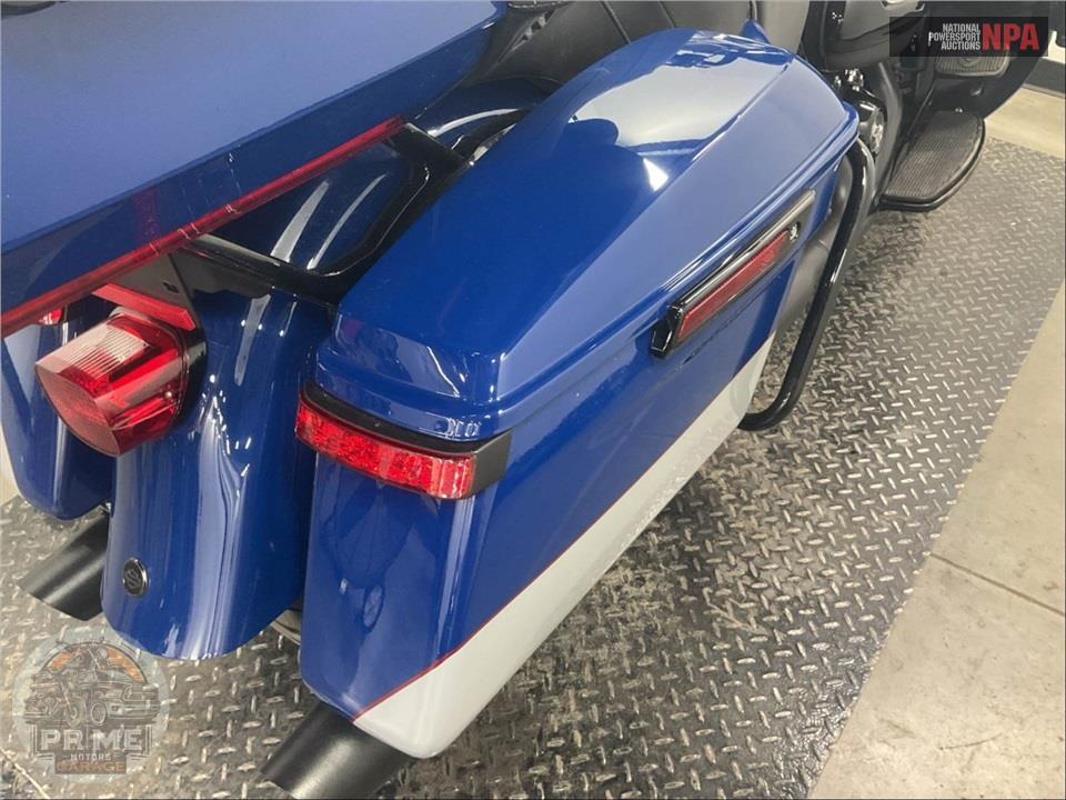 2023 Harley-Davidson FLTRK ROAD GLIDE LIMITED — фото 22