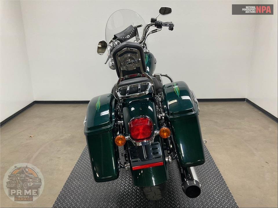 2016 Harley-Davidson FLD-103 DYNA SWITCHBACK — фото 4