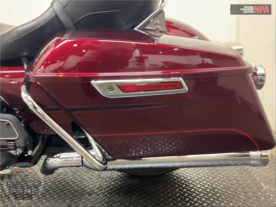 2014 Harley-Davidson FLHR ROAD KING — фото 18