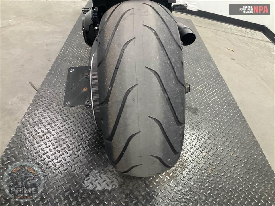 2019 Harley-Davidson FXDRS FXDR 114 — фото 21