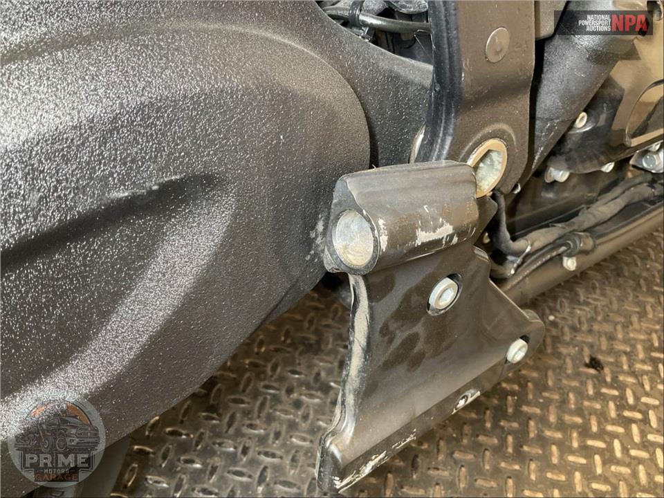 2019 Harley-Davidson FXDRS FXDR 114 — фото 24