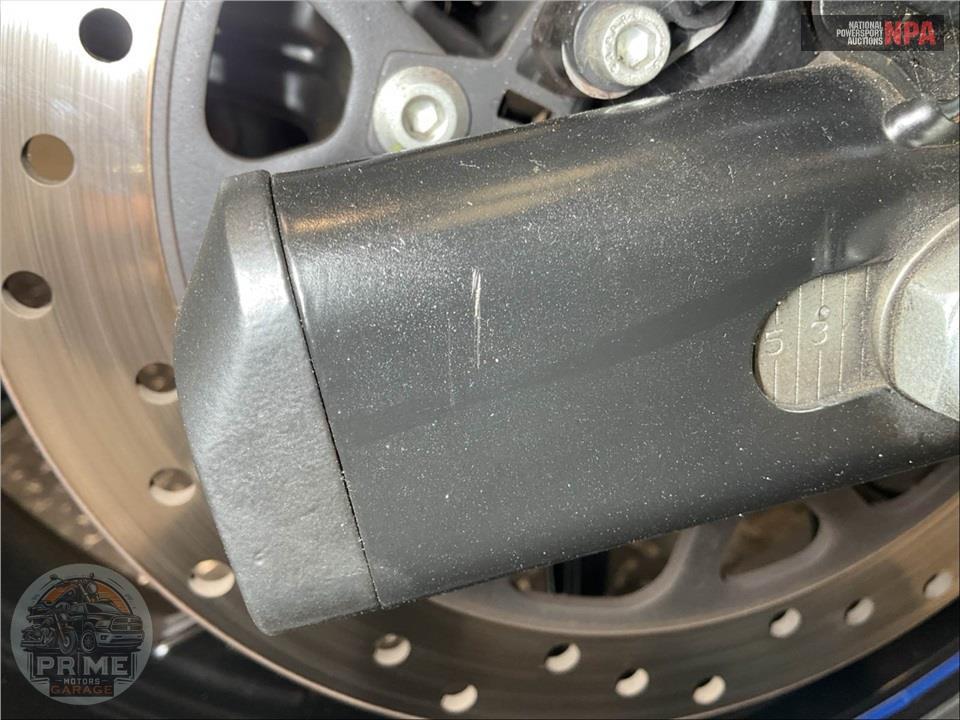 2023 Royal Enfield CLASSIC 350 SIGNALS/DARK — фото 26
