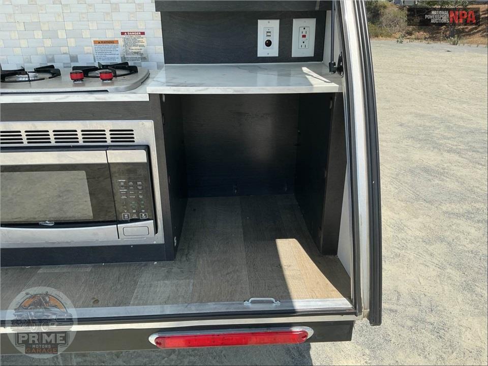 2022 Nucamp Rv BOONDOCK - T@G SERIES — фото 12