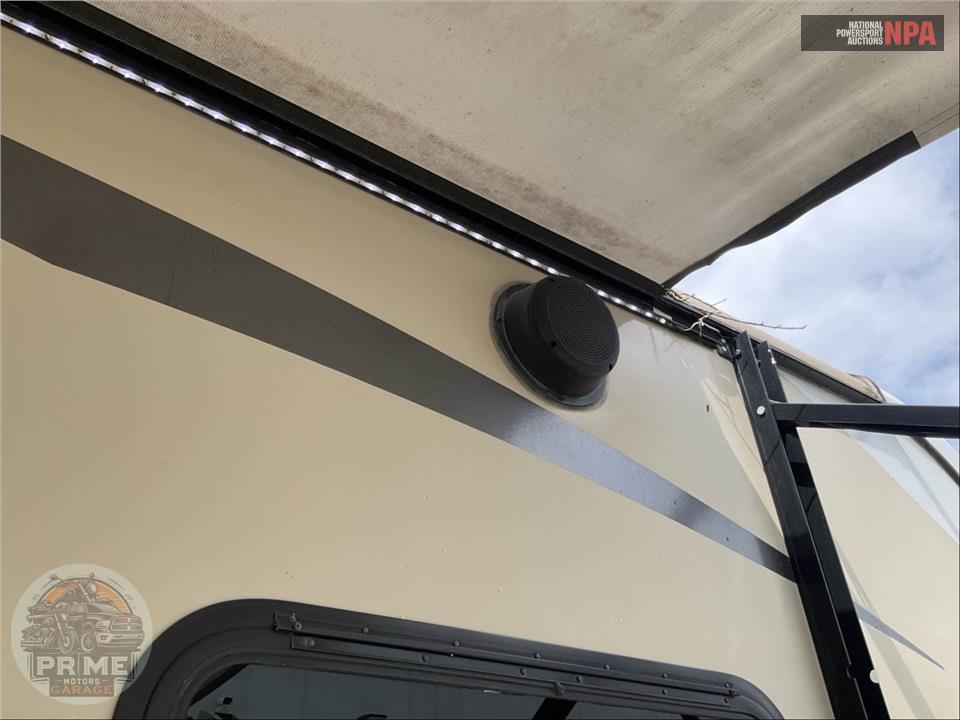 2018 Keystone Rv M-32 RLI - COUGAR X-LITE SERIES — фото 24