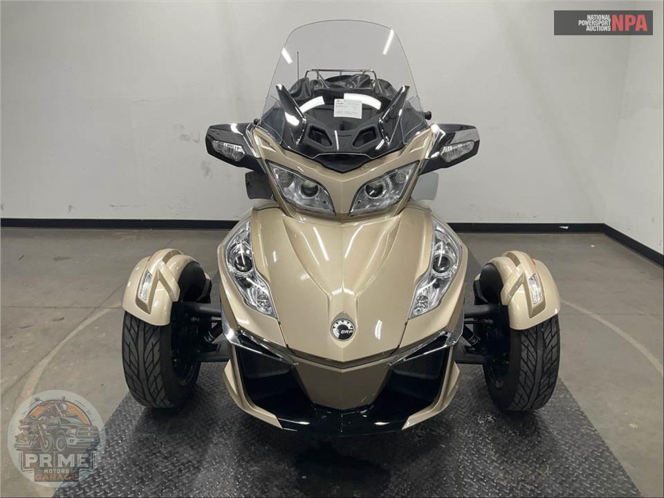 2017 Can-Am SPYDER RT SE6 LIMITED — фото 2