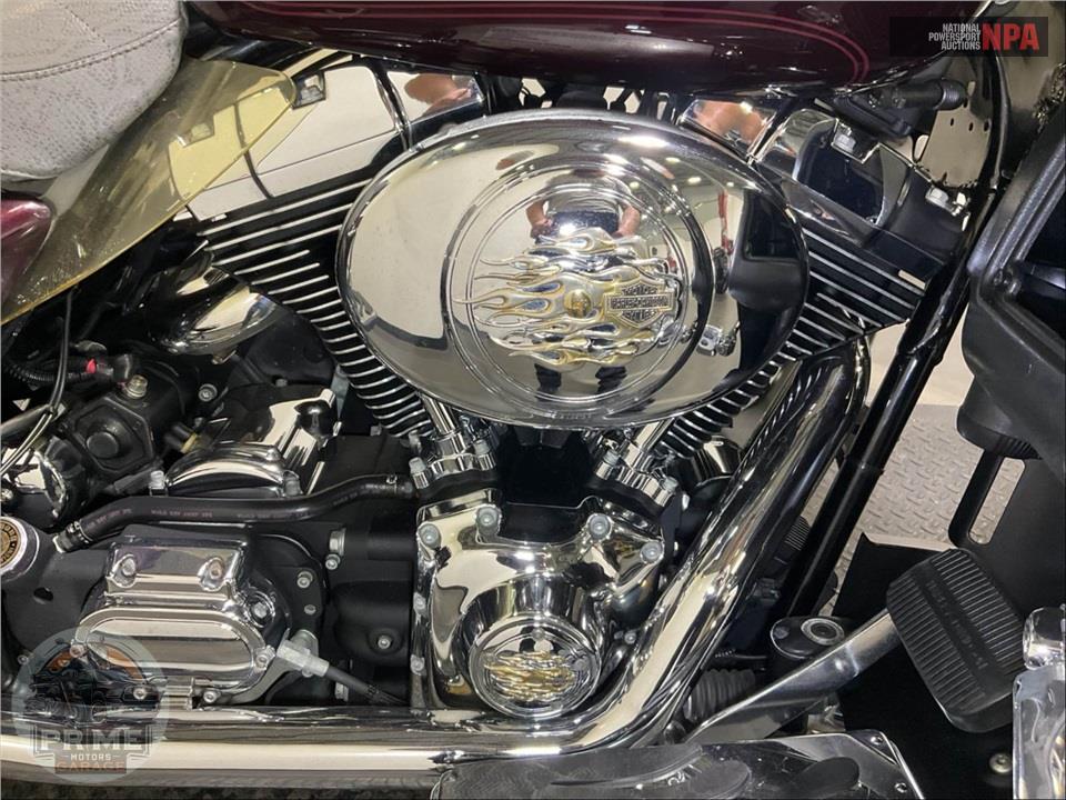 2005 Harley-Davidson FLHTCUI ULTRA CLASSIC ELECTRA GLIDE — фото 6