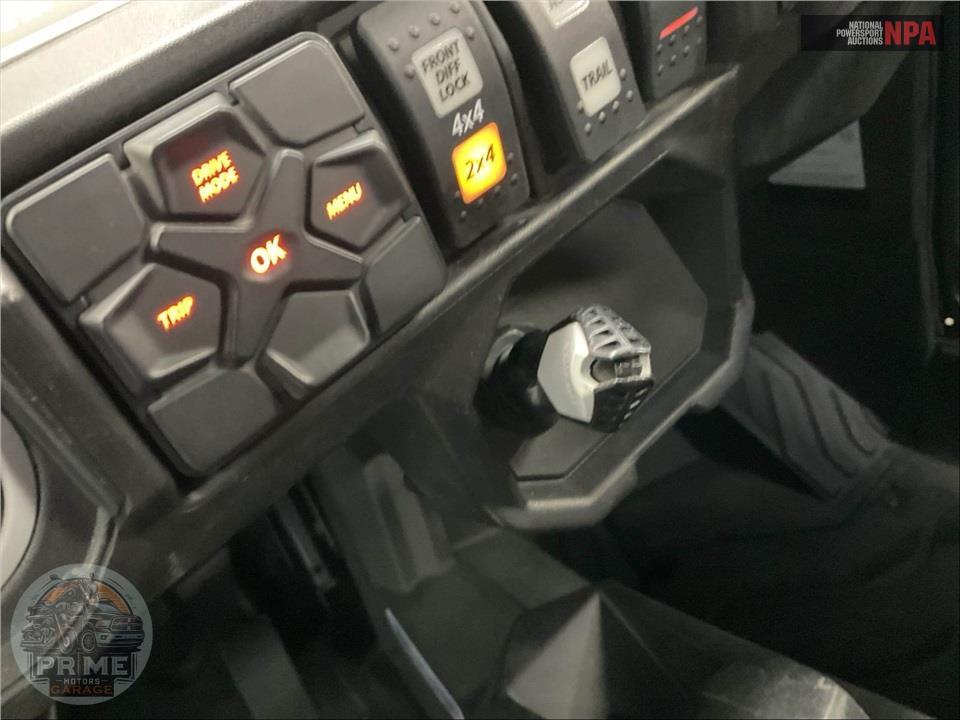 2025 Can-Am COMMANDER MAX XT-P 1000R — фото 7