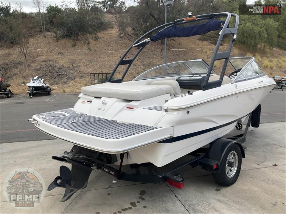2018 Regal Marine 1900 ES L=20 E=1 HP=200 VOLVO SD — фото 4