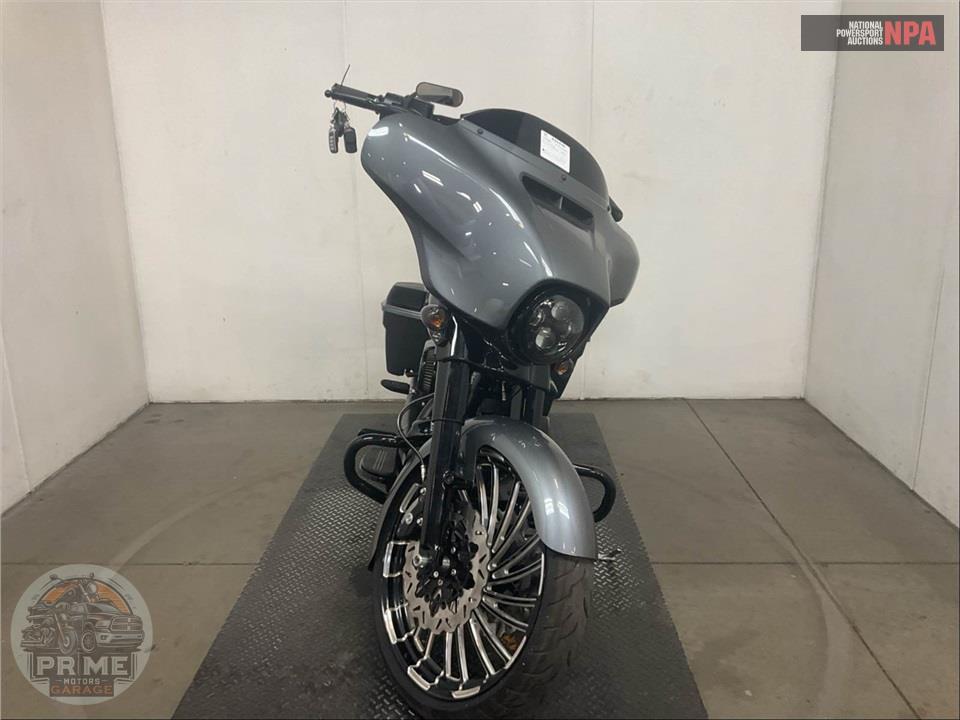 2021 Harley-Davidson FLHXS STREET GLIDE SPECIAL — фото 2