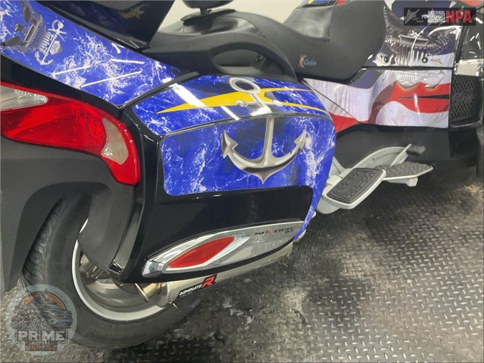 2010 Can-Am SPYDER RT-S SE5 — фото 19