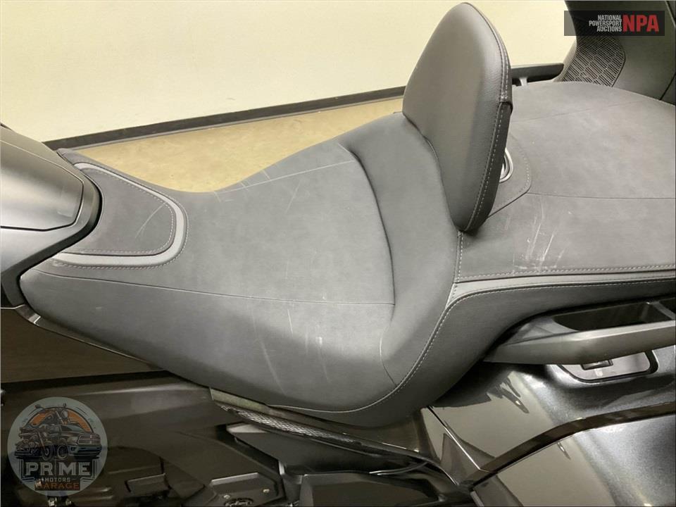 2022 Honda GL1800D GOLDWING TOUR DCT — фото 26
