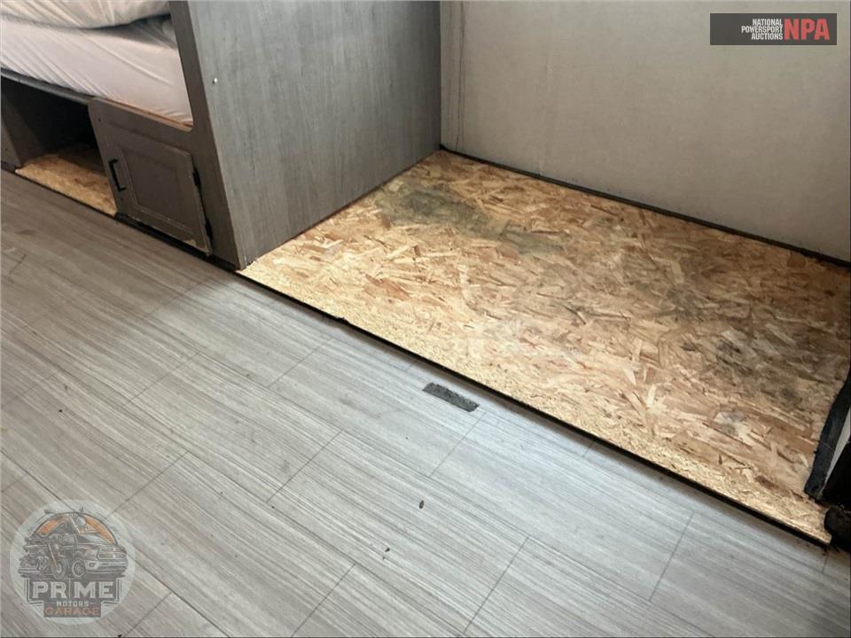 2021 Keystone Rv M-30 RLDS - HIDEOUT LUXURY SERIES — фото 37