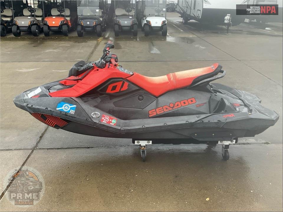 2022 Seadoo/Brp SPARK 3UP TRIXX — фото 3