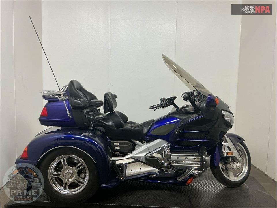 2002 HONDA GL18002 GOLDWING