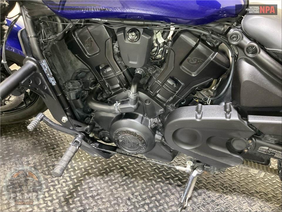2025 Indian Motorcycle SCOUT BOBBER LIMITED WITH TECHNOLOGY PACKAGE (BLACK) — фото 7