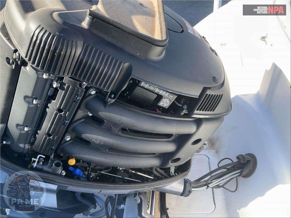 2013 Hurricane Boat SUNDECK SPORT 231 L=23/E=1-250HP YAMAHA OB — фото 8