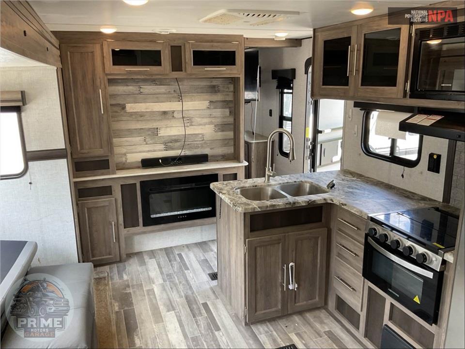 2022 Crossroads Rv M-340 BH - ZINGER SERIES — фото 6