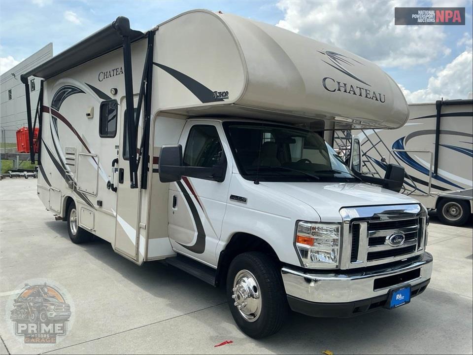 2017 Thor Motor Coach M-24F E350-V10 - CHATEAU SERIES — фото 1