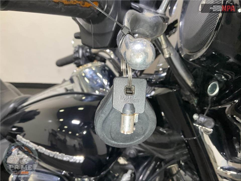 2022 Harley-Davidson FLHTK ULTRA LIMITED — фото 10