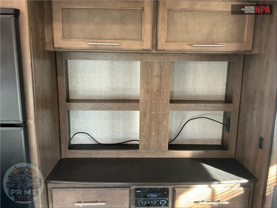 2018 Keystone Rv M-310 RLS - COUGAR FIFTH WHEEL SERIES — фото 22