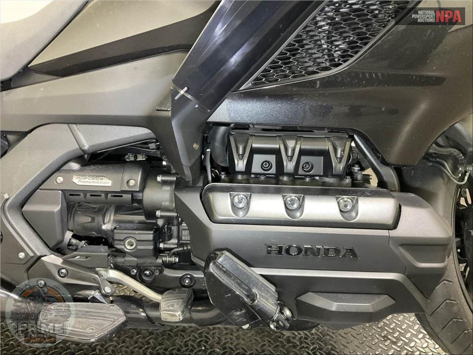 2021 Honda GL1800D GOLDWING TOUR DCT — фото 6