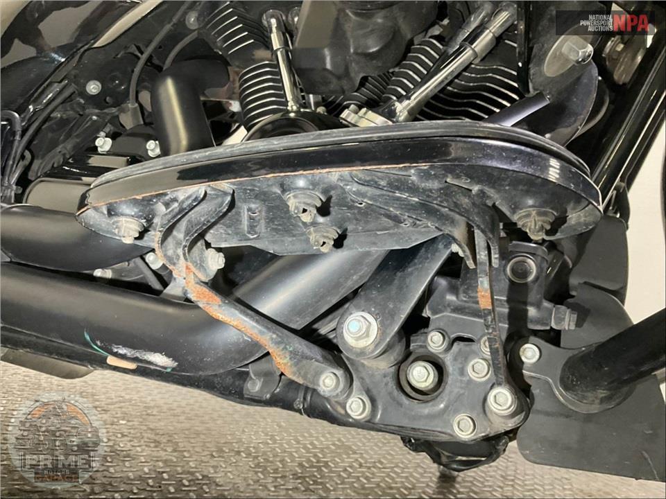 2018 Harley-Davidson FLHXS STREET GLIDE SPECIAL — фото 39