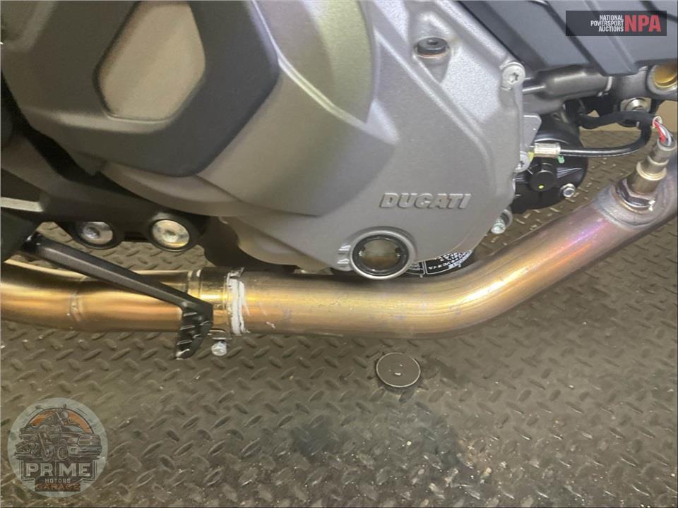 2024 Ducati MONSTER+ — фото 9